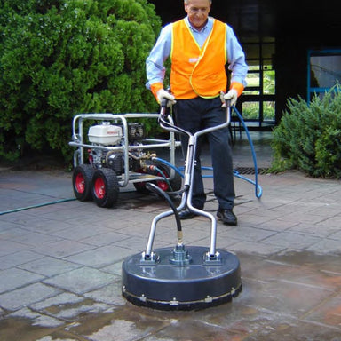 Aussie Pumps Spinner Flat Surface Cleaner In Use