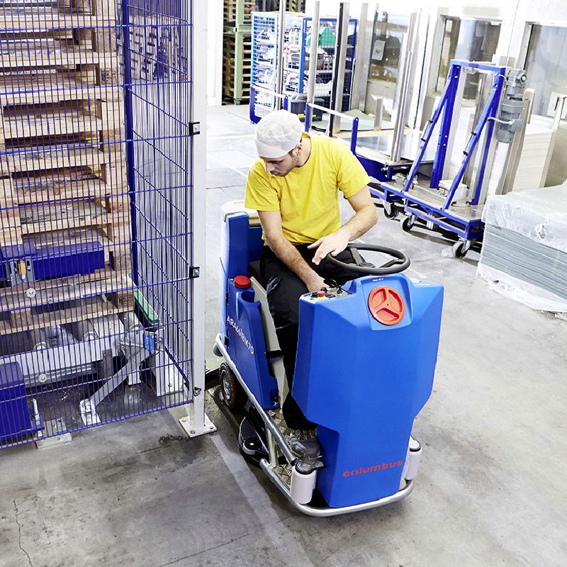 Columbus ARA66BM70 Ride-On Floor Scrubber Kit Warehouse Front View