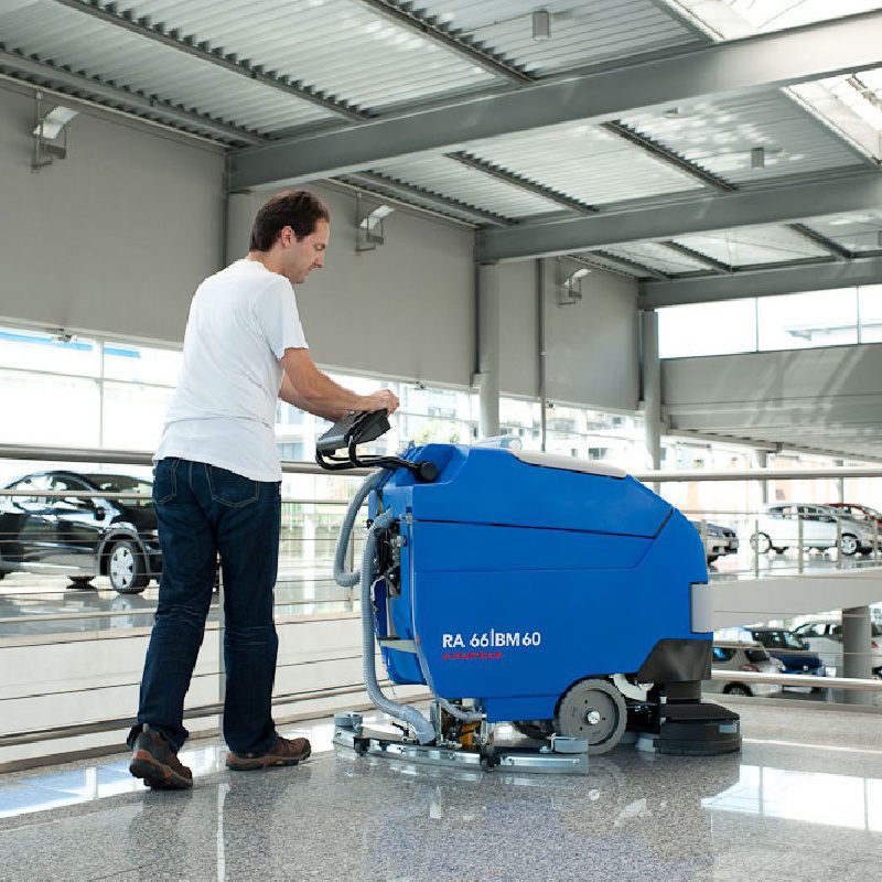 Columbus RA 66 BM 60 IND Industrial Floor Scrubber Warehouse Side