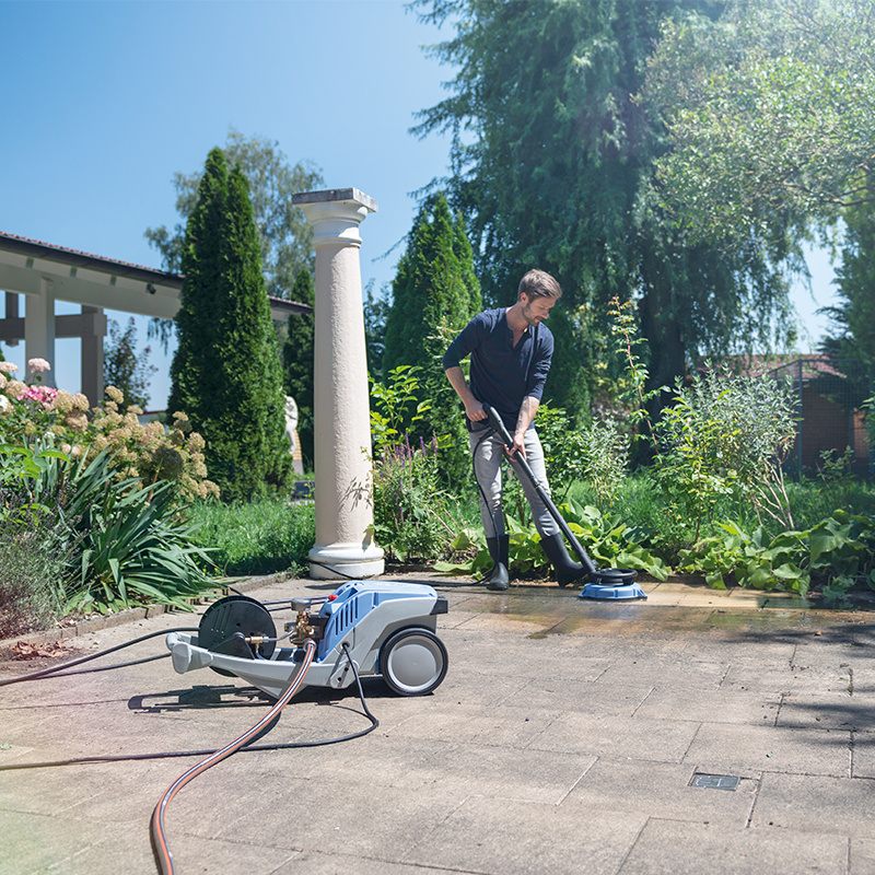 Kranzle K1152TST Cold Water Pressure Washer Being Used in Garden