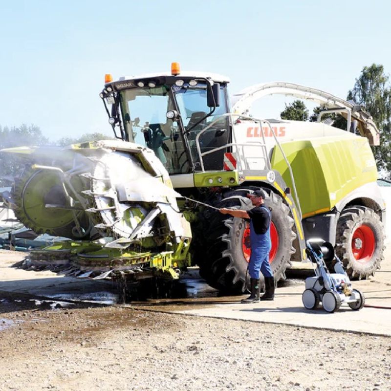 Kranzle Quadro 1000TST Cold Water Pressure Washer Being Used on Truck