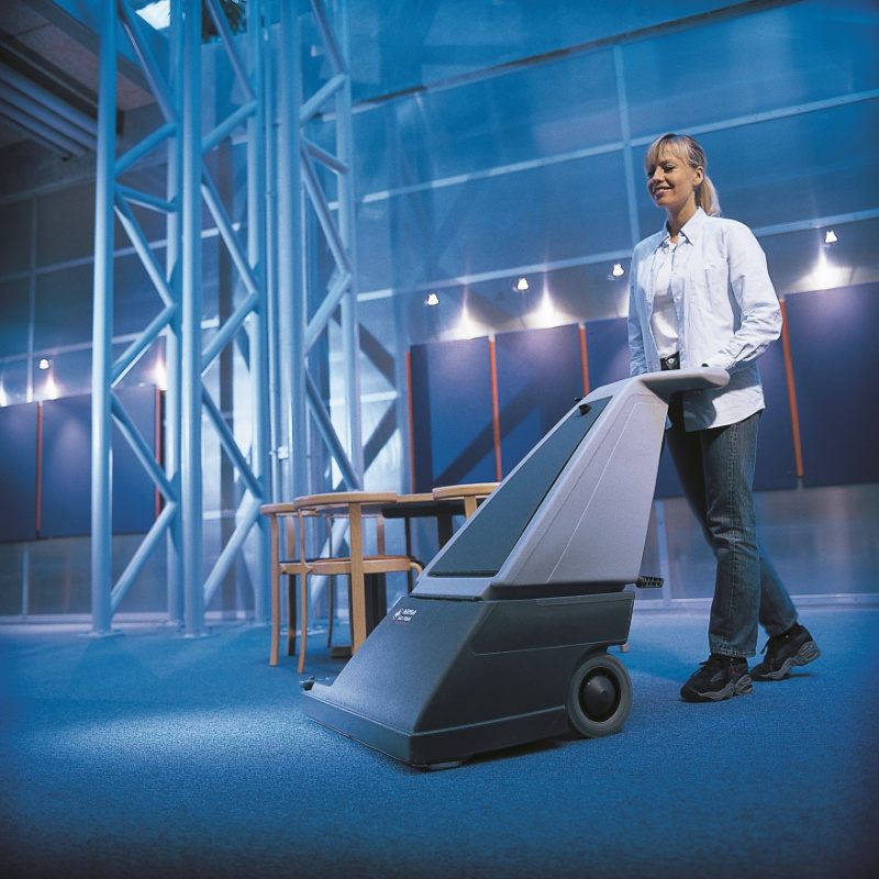 Nilfisk GU700A Vacuum Action Conference