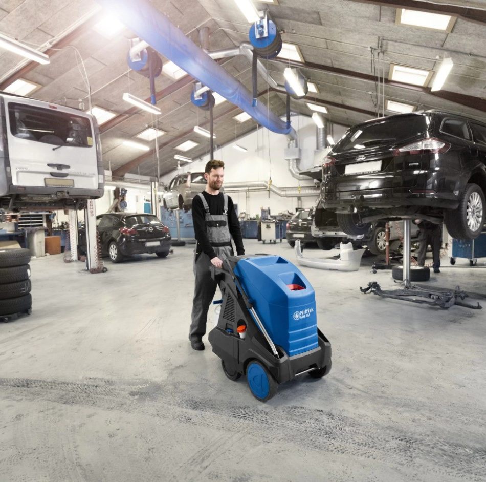 Nilfisk MH 4M 100720 FA Medium Hot Water Electric Pressure Washer Factory