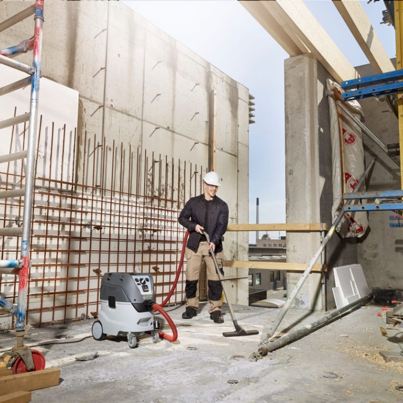 Nilfisk VHS42 Safety Vacuum Floor