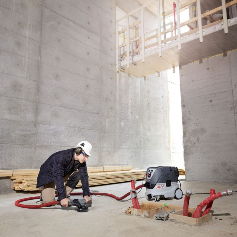 Nilfisk VHS 42 Safety Vacuum Grinder