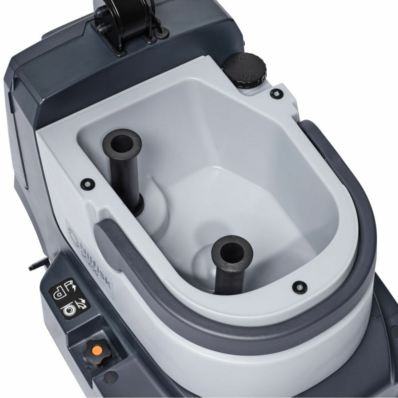 Nilfisk SC250 Tank View