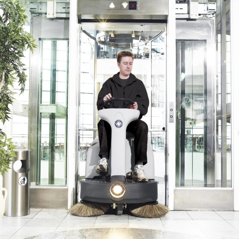 Nilfisk SR1000S Mid Sized Ride-On Sweeper Front
